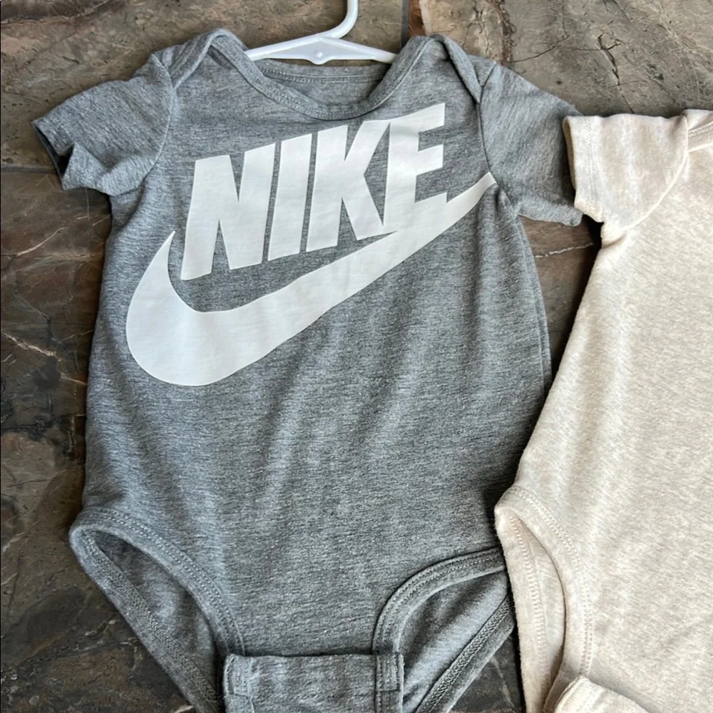 Baby boys Nike‎ onesies